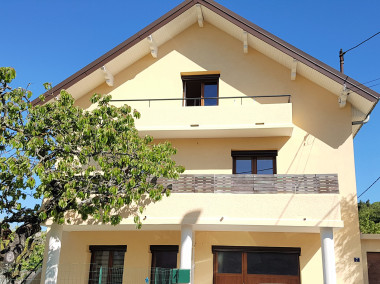 Avant / Après Isolation thermique par l'extérieur d'une maison à Aix-les-Bains