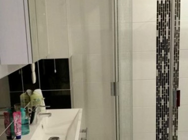 Transformation d'une buanderie en salle de bains avec douche à LA BALME SUR SILLINGY