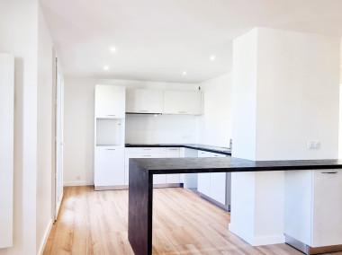 Avant / Après Rénovation totale T3 rue des Alpins ANNECY